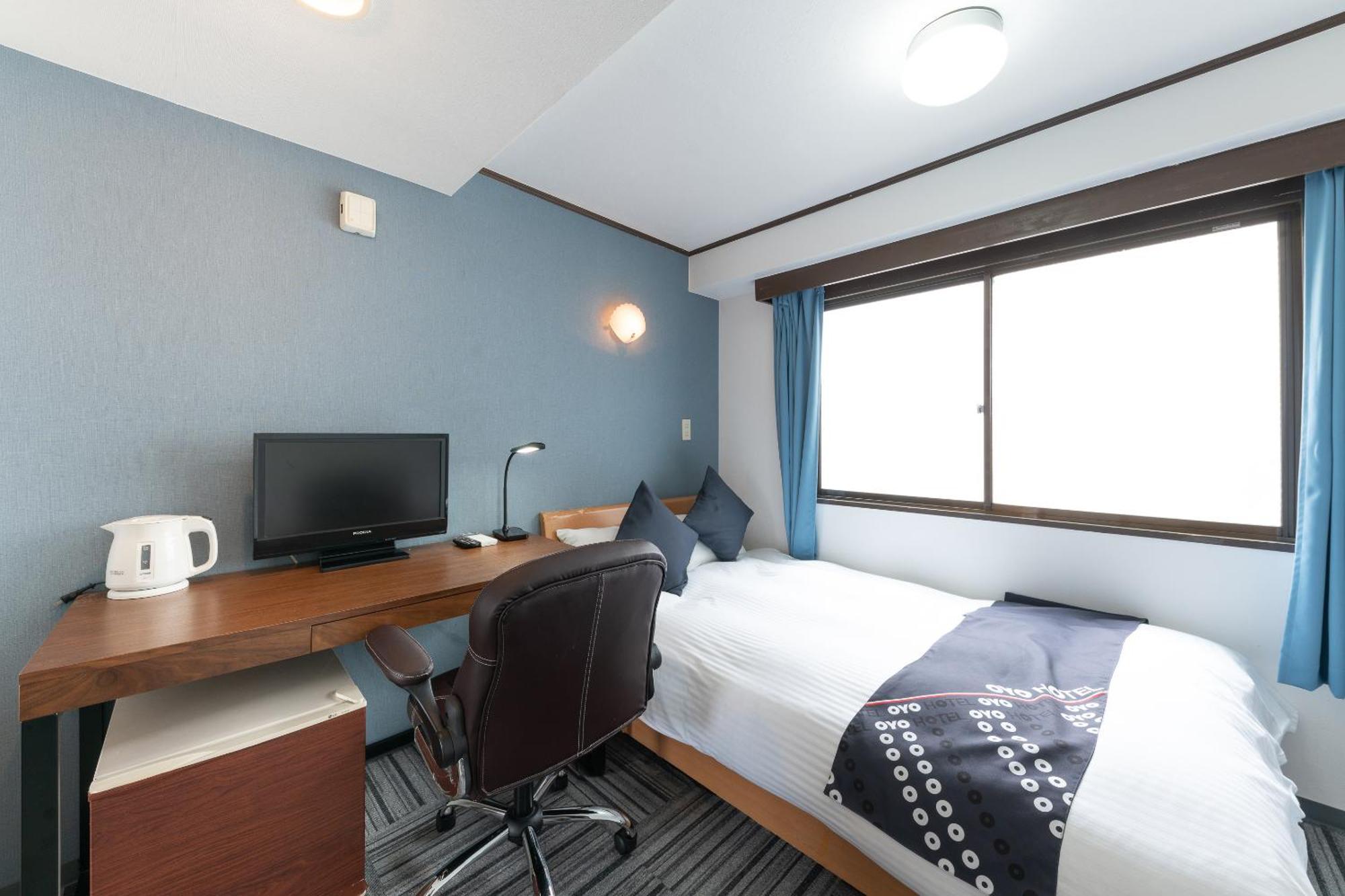 Oyo Hotel Ikebukuro Tokyo Esterno foto